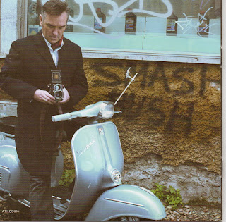 Morrissey+on+Vespa.jpg